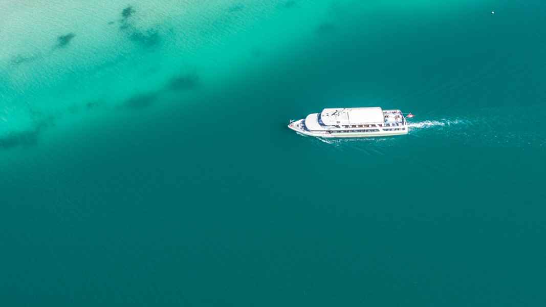 Kursschiff auf dem Hallwilersee